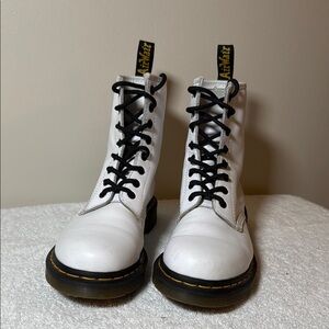 Dr. Marten Women’s Classic White Boots with Black Laces